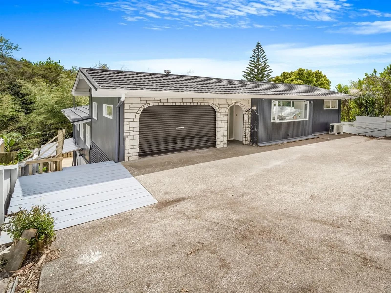 18A Archers Road, Glenfield