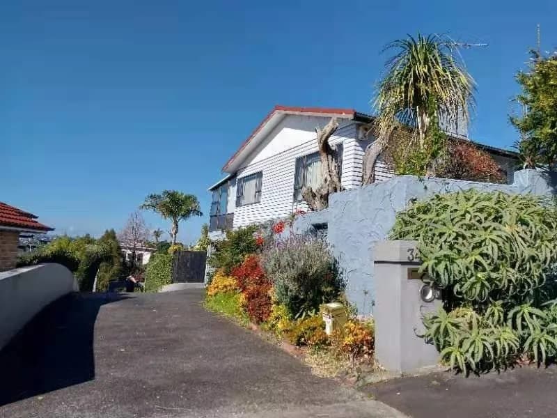 Glendowie, 1 bedroom 34 Vanessa Crescent