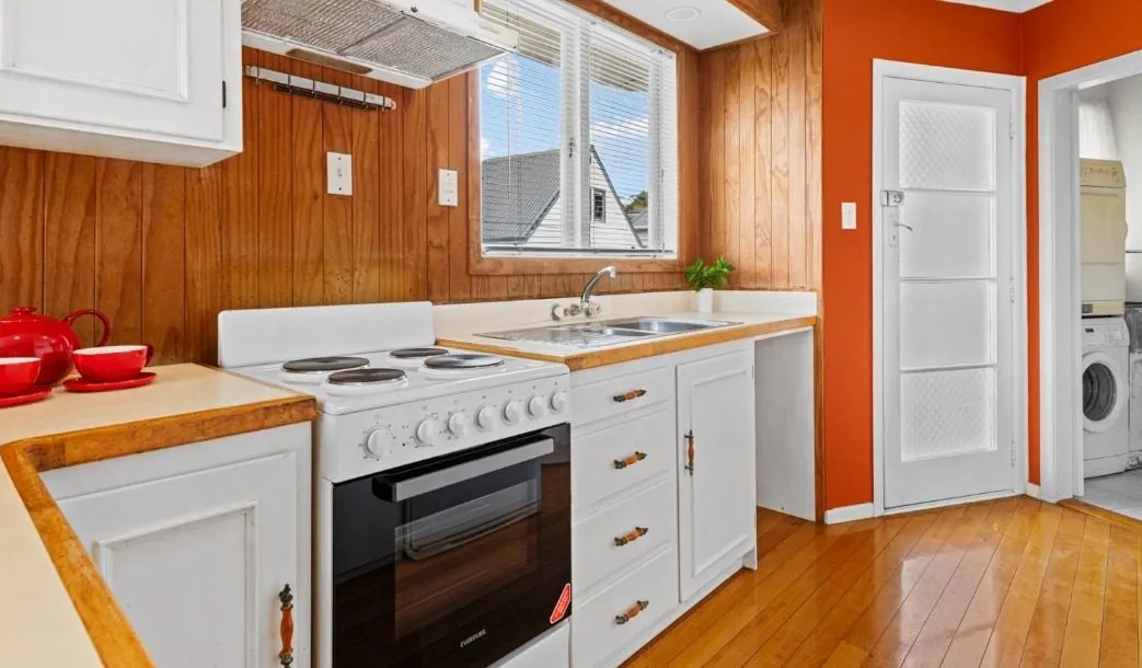 3 bedrooms Seine Road, Forrest Hill