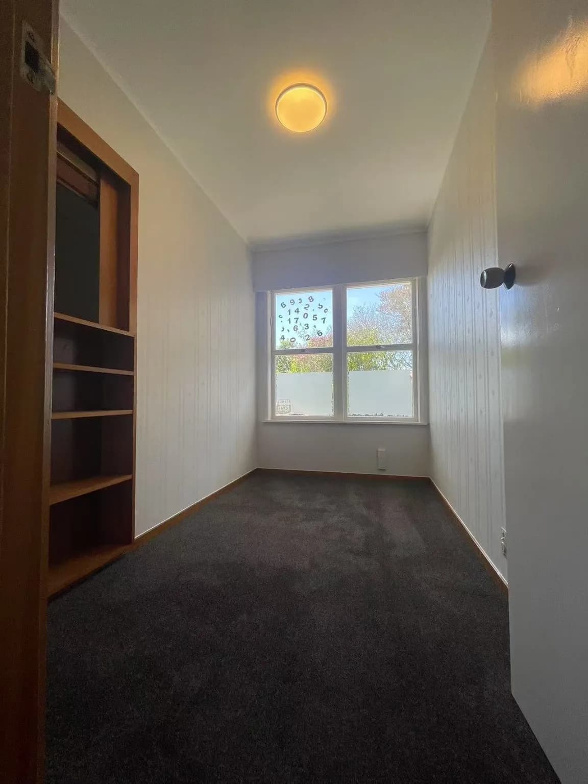 3 bedrooms 6 Raines Avenue, Forrest Hill