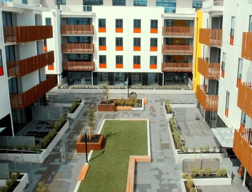Albany, 1 bedroom 26 Library Lane,