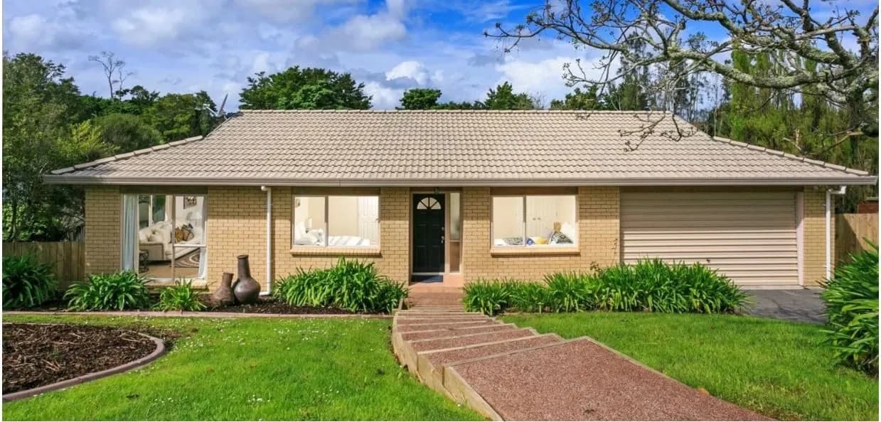 Albany, 3 bedrooms 8 Notre Dame Way,