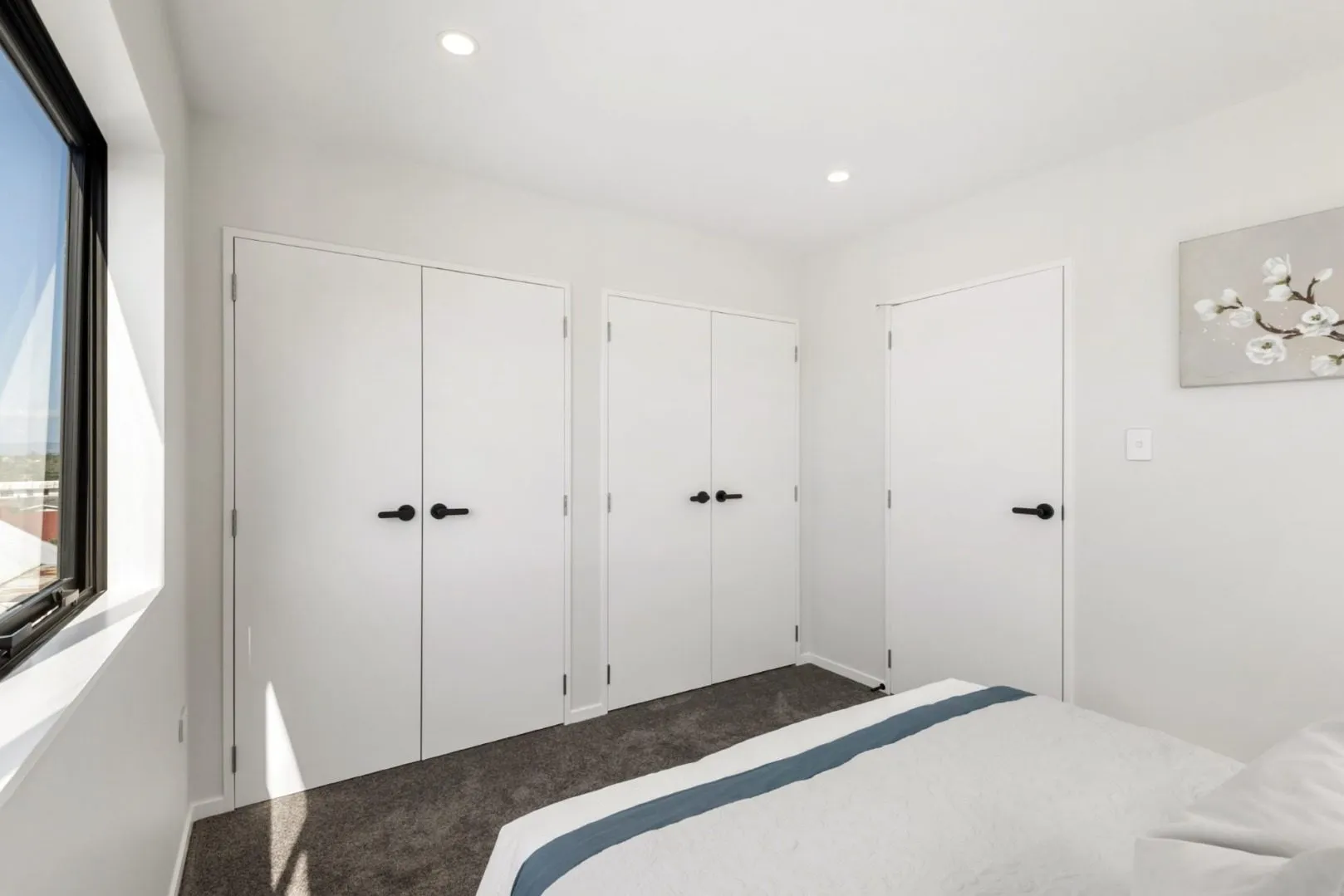 Belmont, 3 bedrooms 10/1B Egremont street,