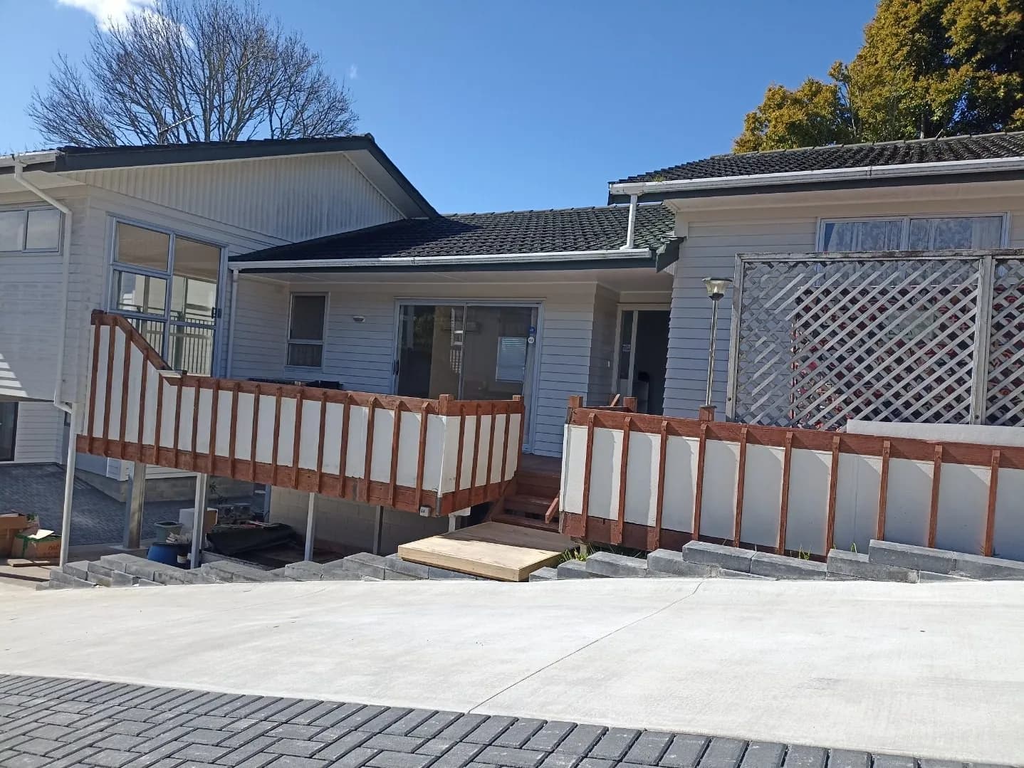 Totara Vale, 3 bedrooms 29 Ayton Drive