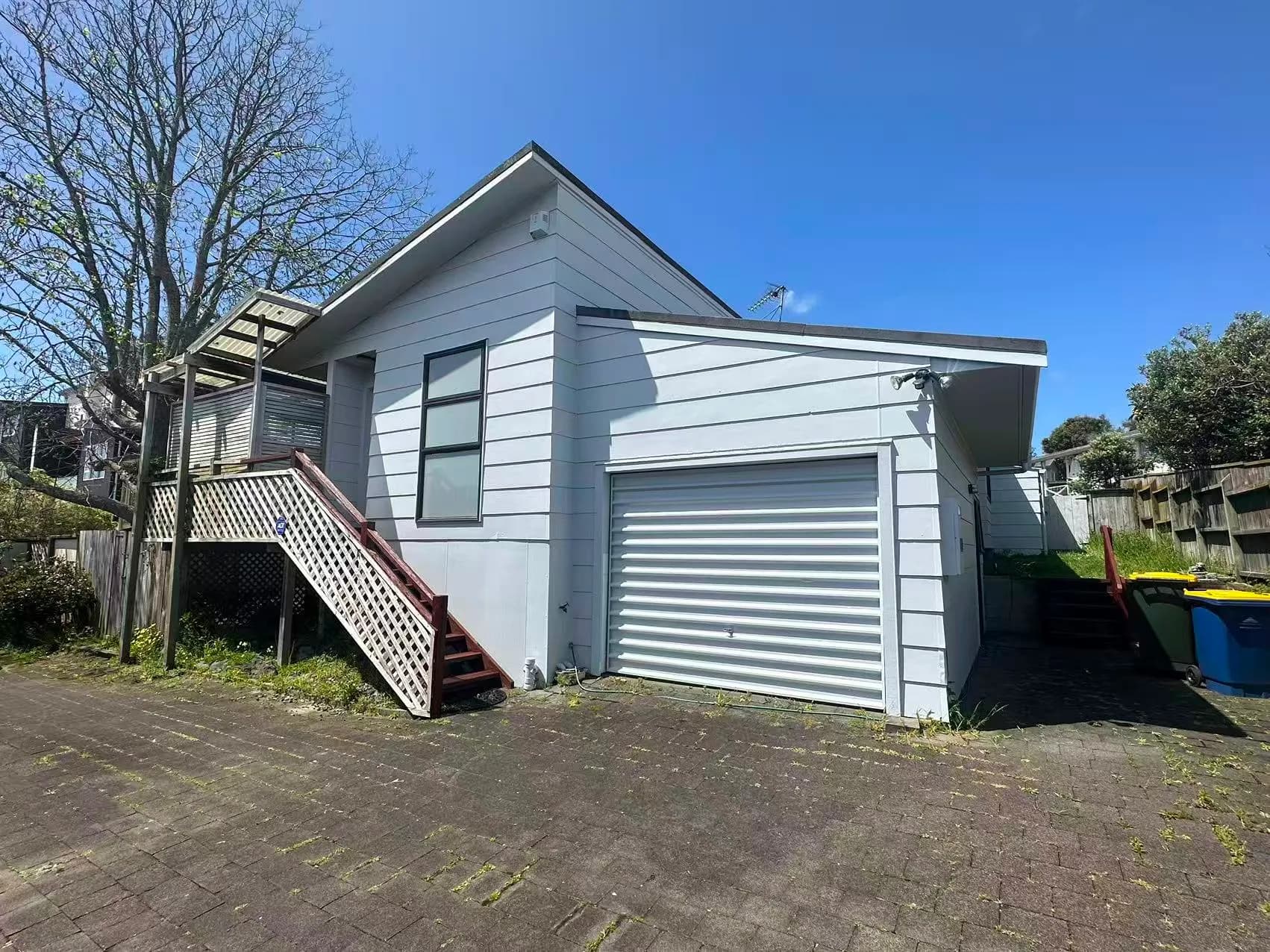 21c college, For Rent: 3 Bedrooms, 1 Bathroom