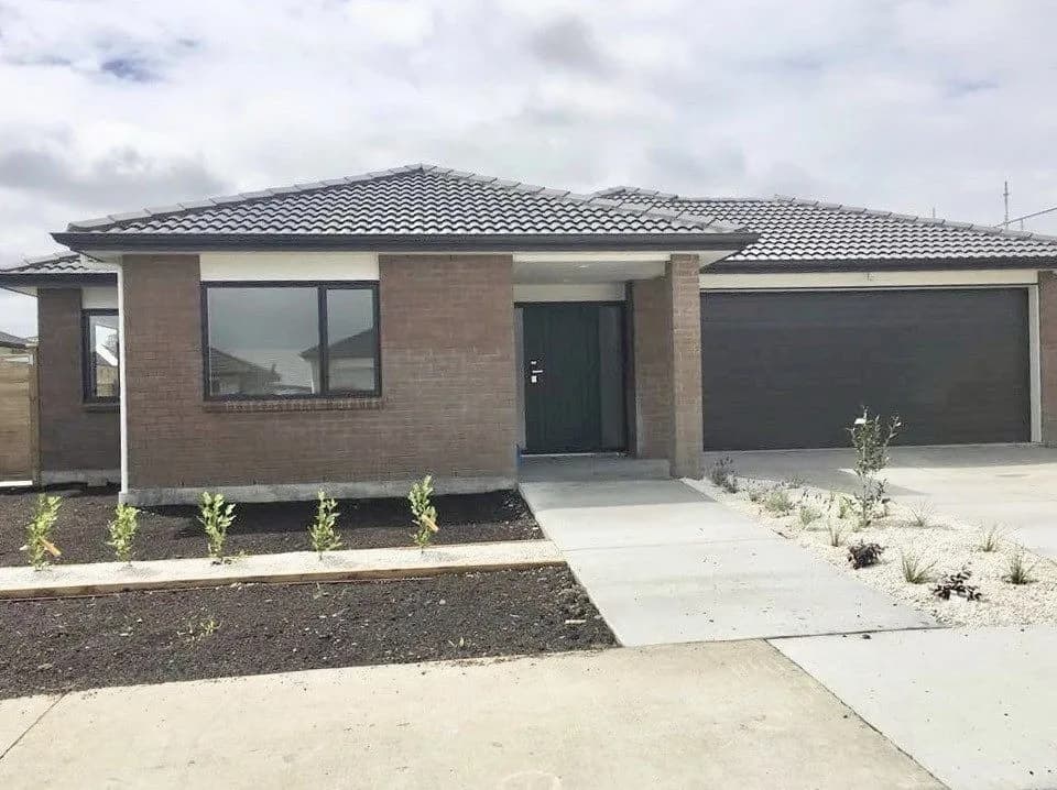 4 bedrooms 3 Wellfield Drive, Ardmore
