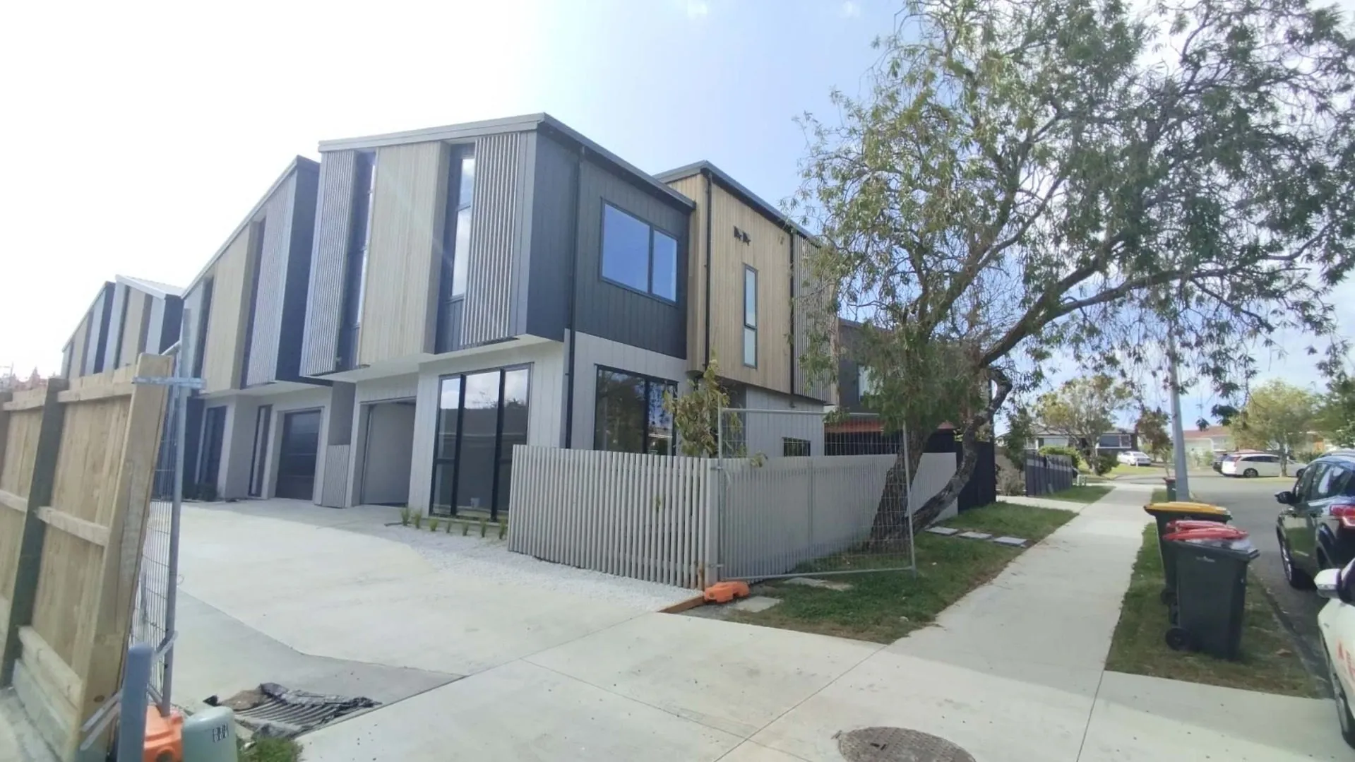 Botany Downs, 4 bedrooms Baringa Place