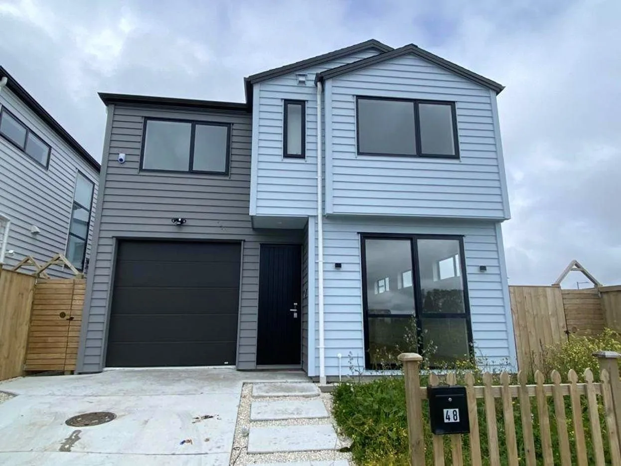 Takanini, 4 bedrooms Tumu Road