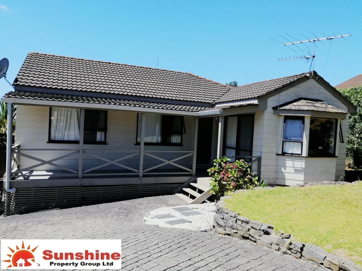 3 bedrooms 11 Meadowood Drive, North Shore City