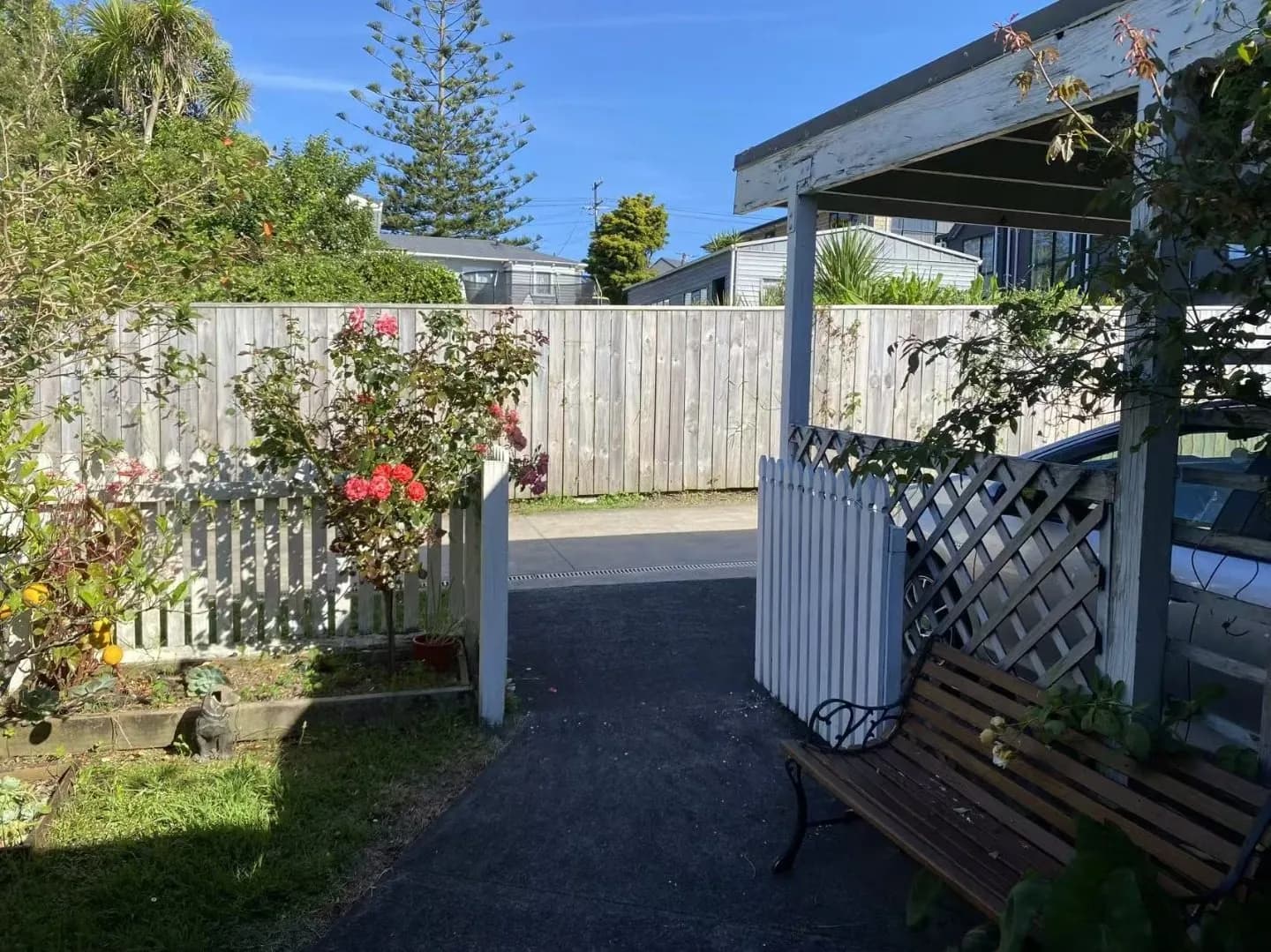 2 bedrooms 269A Great north Road, Henderson