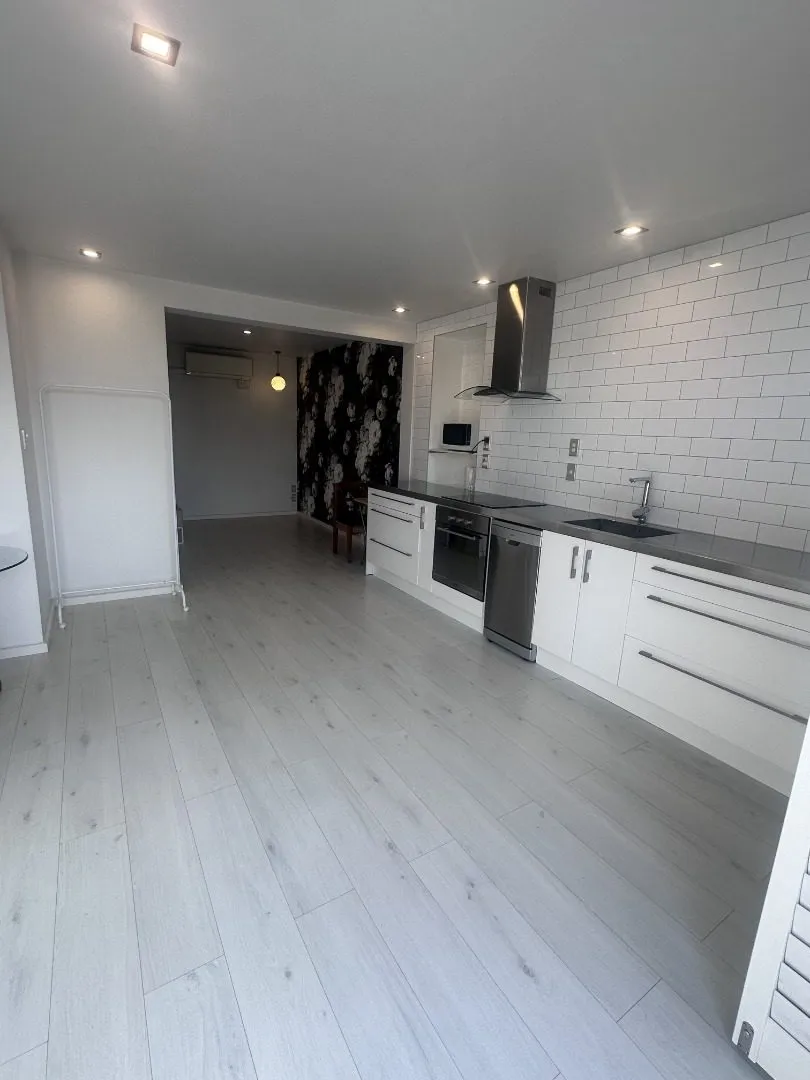 1 bedroom 2/33 Forrest Hill Road, Forrest Hill, North Shore City, Auckland