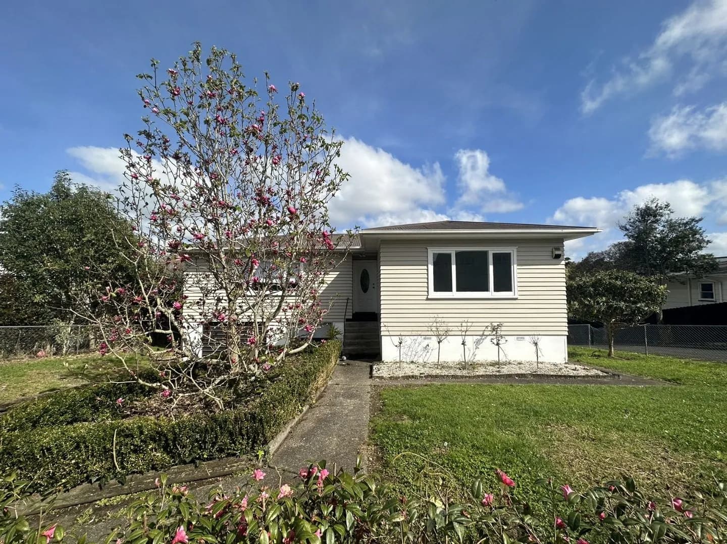 4 bedrooms 13 Hellyers Street, Birkdale, North Shore City, Auckland
