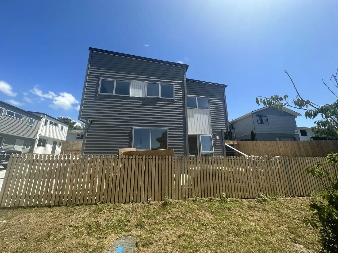 2 bedrooms 19A Chislehurst Street, Henderson, Waitakere City, Auckland