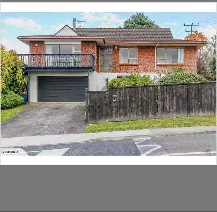 3 bedrooms  2/53 High Road, Glenfield