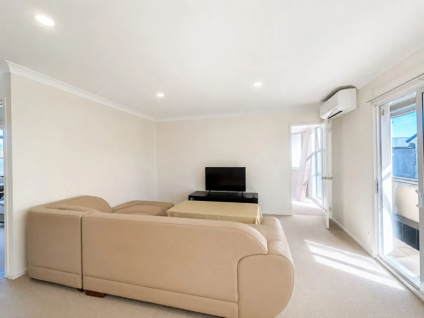 2 Bedrooms, 56A Chilcott Road, Henderson